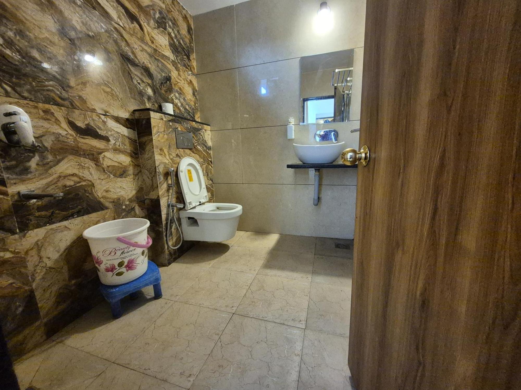 Hotel Prakasham Ujjain Luaran gambar