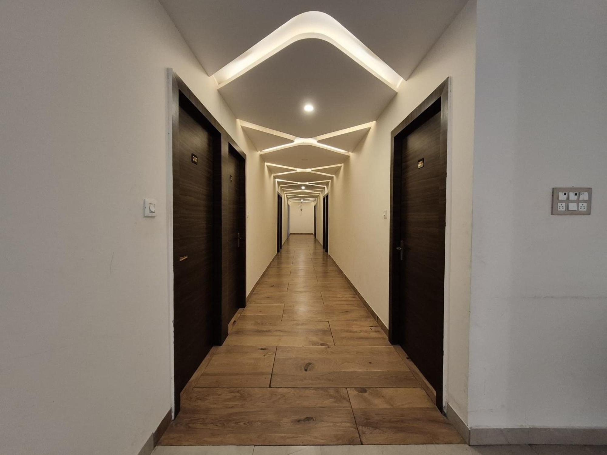 Hotel Prakasham Ujjain Luaran gambar